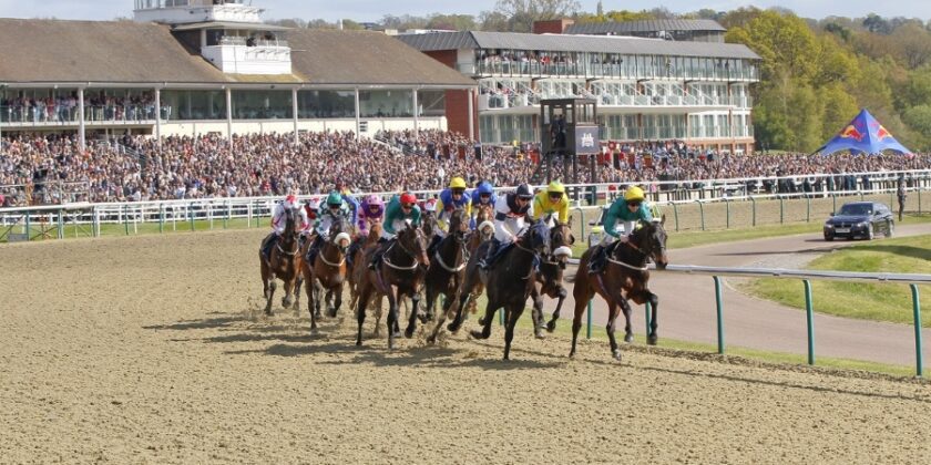 Mia Cara Follows Up at Lingfield