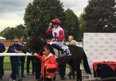 Multiplex Filly Breaks Her Maiden