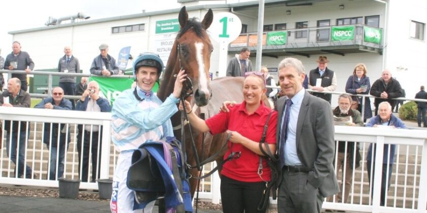 Yorgunnabelucky Lands First Winner