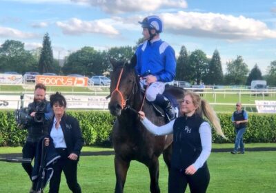 100,000gns Heeraat  Colt Wins 2 from 2!!