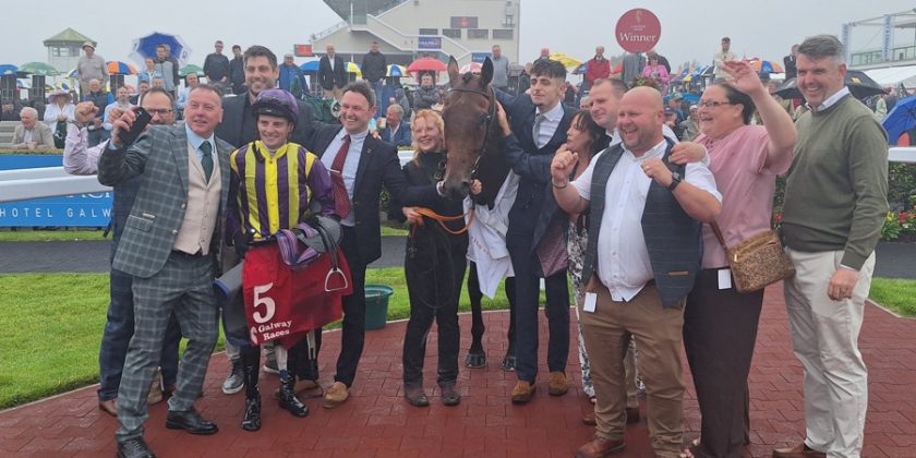 Galway Winner for Massaat