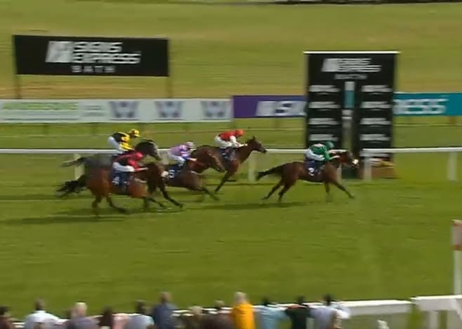 REALITY QUEEN Wins at Bath.